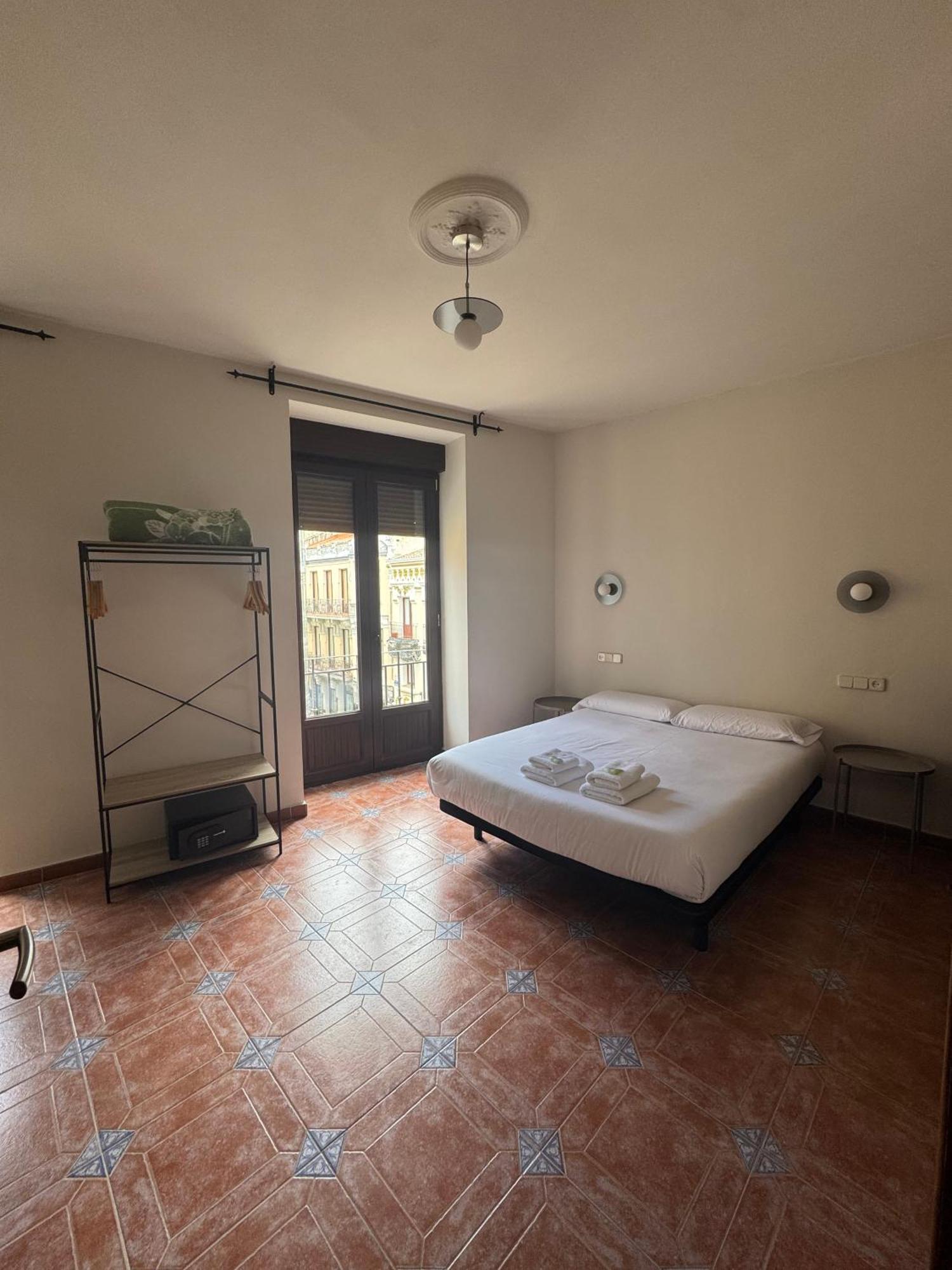 Hotel Bedmates Centro 2*
